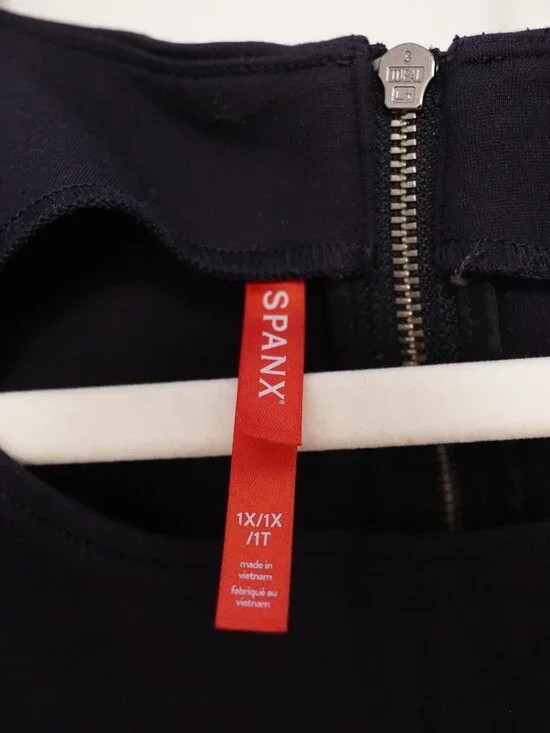 SPANX Navy Sleeveless Fit & Flare Dress 1X Little Navy Dress - Picture 2 of 4